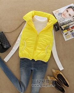 探秘韓版秋季女裝批發市場 潮流小衫趨勢、價格與庫存信息指南